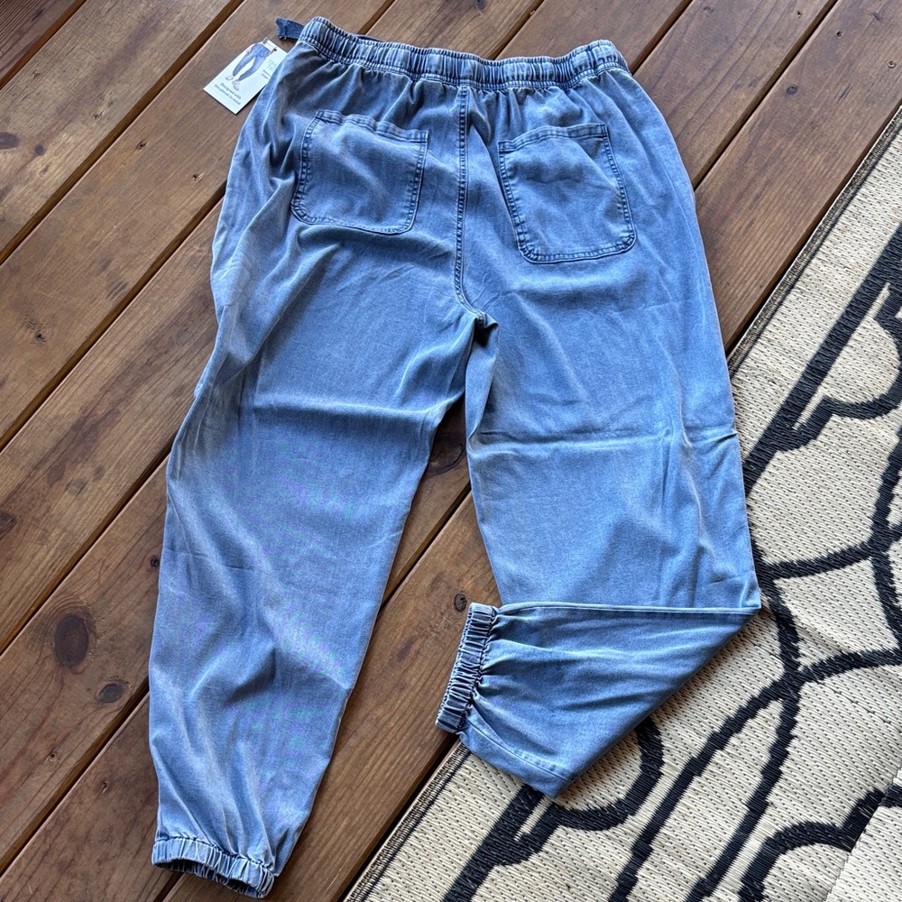 Time and Tru Light Blue Jeggings - Picture 2 of 2